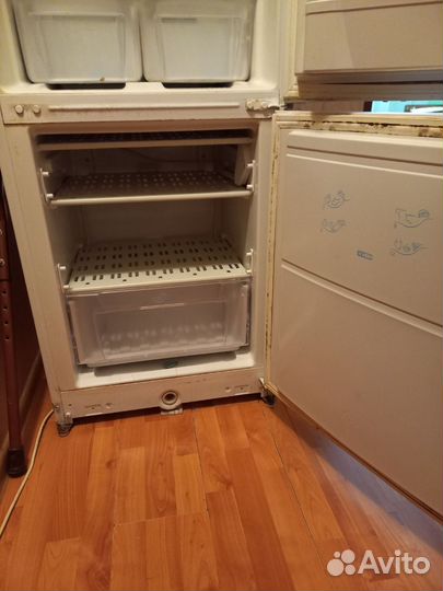 Холодильник