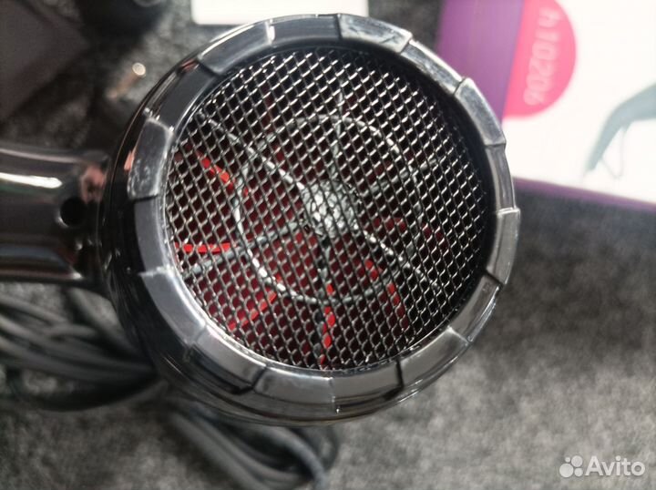 Фен профессиональный Harizma новый