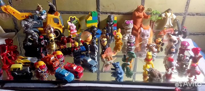 Киндр сюрприз, игрушки