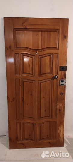 Дверь входная деревянная бу