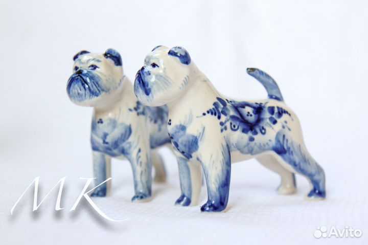 Гриффон статуэтка из фарфора