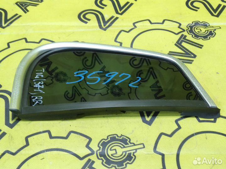 Форточка задняя правая Volkswagen Tiguan 5N cczd