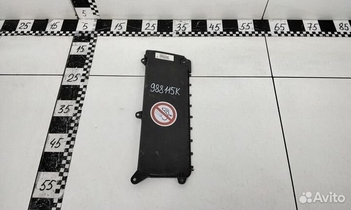 Крышка короба электроники узкая Sitrak C7H