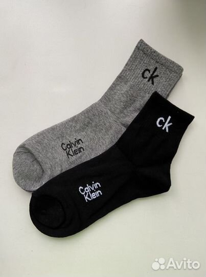 Носки в коробке