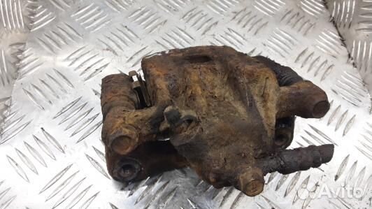 Суппорт тормозной задний левый hyundai santa FE 1