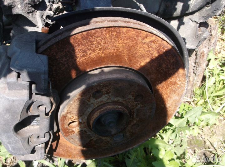 Диск тормозной передний левый фольксваген touareg