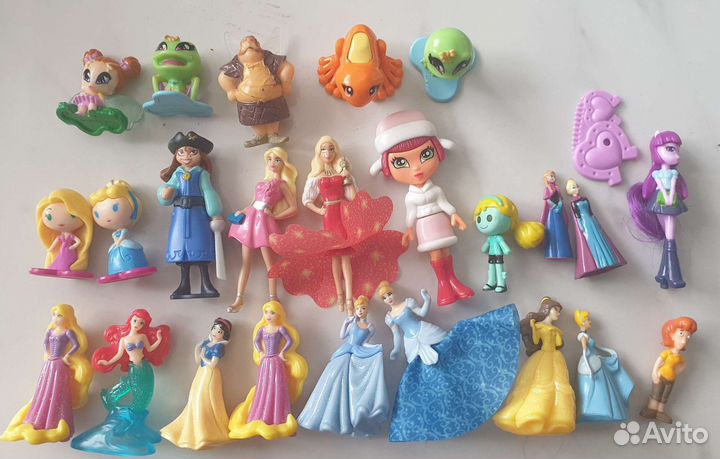 Принцессы, феи из киндера