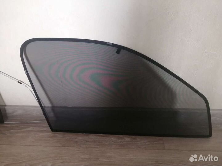 Каркасные шторки на largus