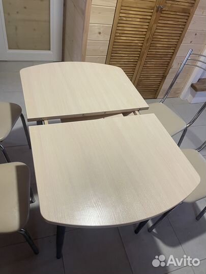 Кухонный раздвижной стол с 4 стульями