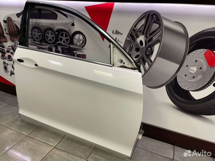 Дверь передняя правая Honda Accord 9 CR3