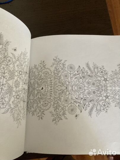 Книга для творчества Джоанна Бэсфорд