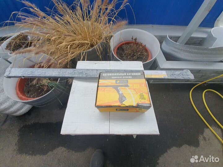 Багажник на Рено Логан