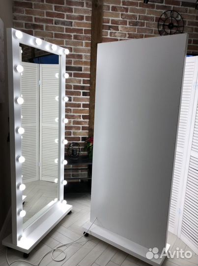 Гримерное зеркало