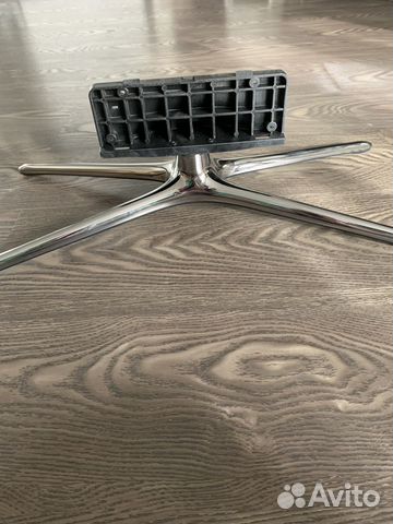 Подставка под телевизор