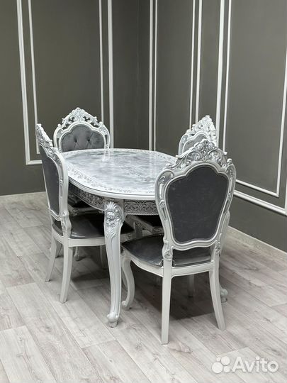 Стол и стулья от производителя. В наличии