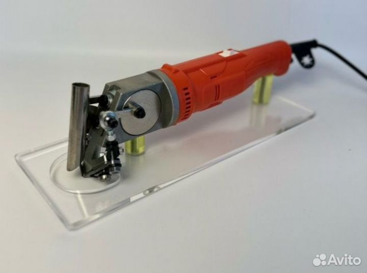 Машинка для стрижки V -канавки, узоров на ковре