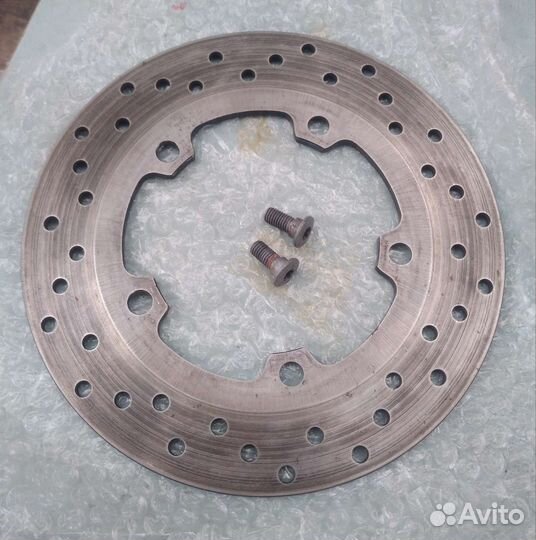 Тормозной диск задний Yamaha YZF R1, R6