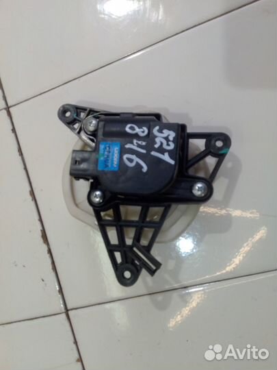 Моторчик привода заслонок отопителя