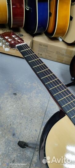 Леворукая гитара