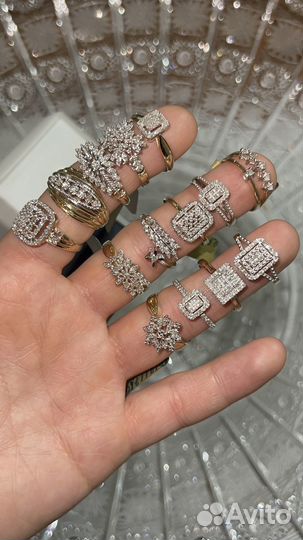 Золотое кольцо с бриллиантами