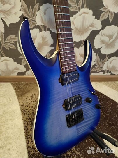 Электро гитара ibanez