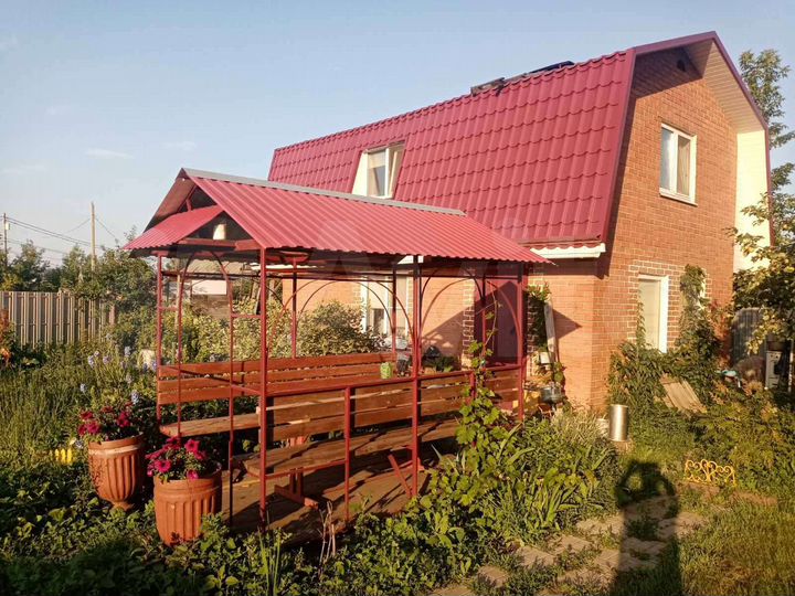 Дом 170 м² на участке 11 сот.