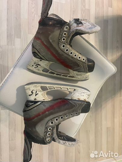 Коньки хоккейные bauer vapor X5.0
