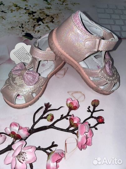 Босоножки для девочки