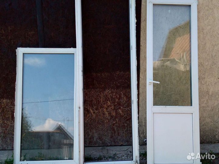 Двери пластиковые бу. И глухая створка