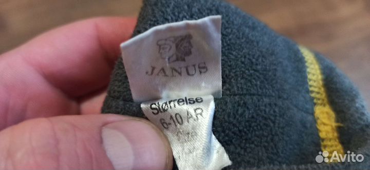 Шапка шлем janus