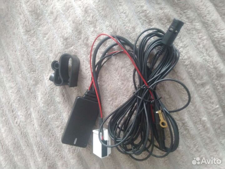 Bluetooth гарнитура