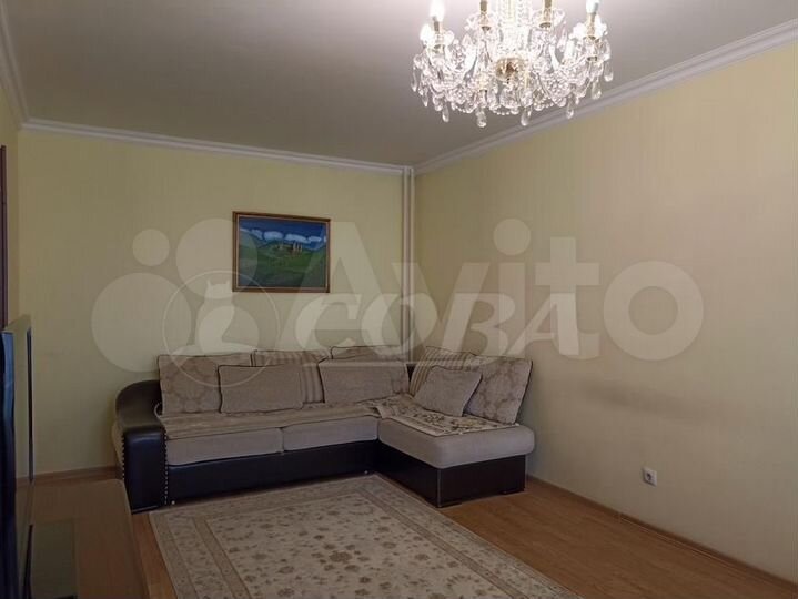 3-к. квартира, 81,7 м², 1/16 эт.