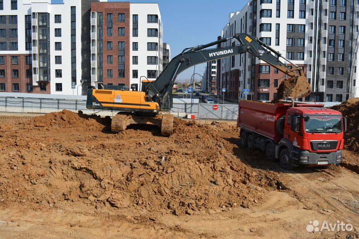 Машинист гусеничного экскаватора