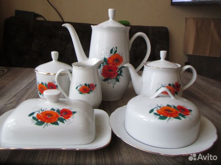Чайный сервиз маки ГДР отдельные предметы