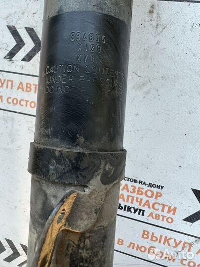 Стойка передняя правая Skoda Fabia