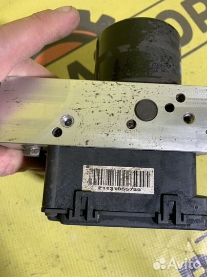 Блок абс Хендай Элантра 3 XD 2.0