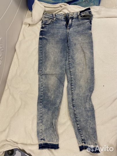 Джинсы женские