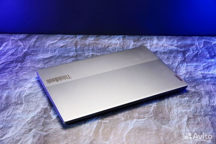 Lenovo ThinkBook - Офис - Core i7 - 512Gb SSD