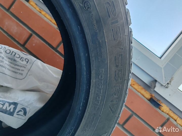 Nokian Tyres Hakkapeliitta 9 215/55 R17