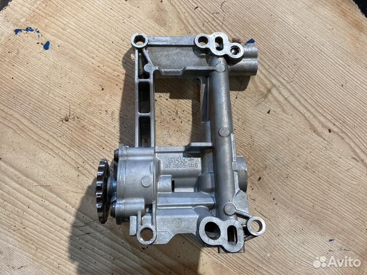 Масляный насос bmw x5 Е70 3л diesel