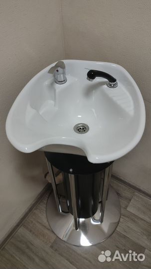 Раковина бу