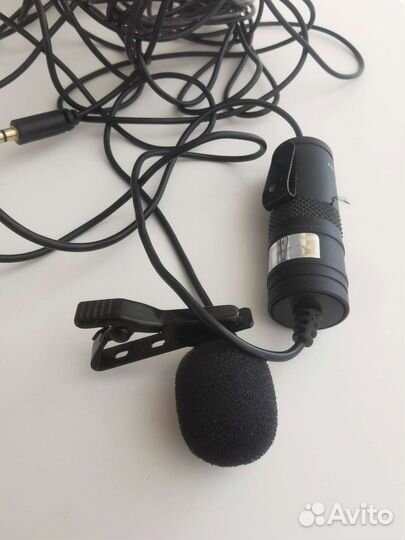 Петличный микрофон boya