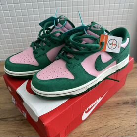 Nike dunk low retro se