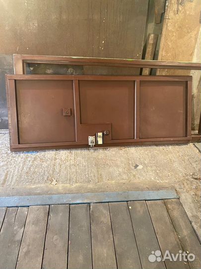 Дверь входная металлическая