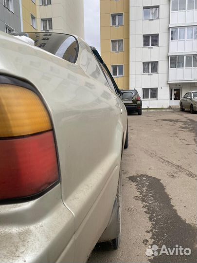 Toyota Camry 1.8 AT, 1983, 228 000 км