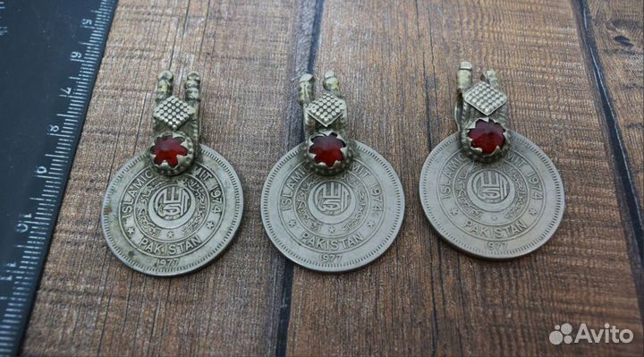 Монеты пакистан старые 48г и 77г ретро винтаж