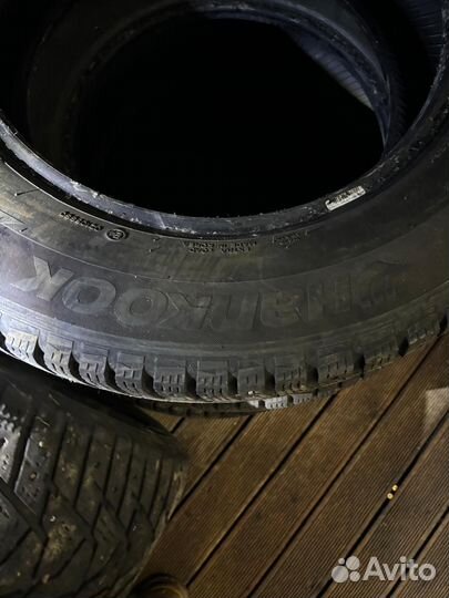 Hankook Winter I'Pike 215/65 R16 102T