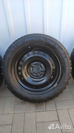 Зимние колеса 205/55 r16 Michelin