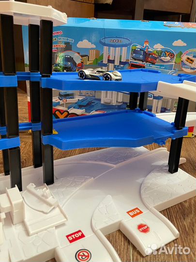 Парковка трек лифт эстакада