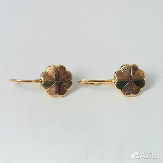 Золотые серьги